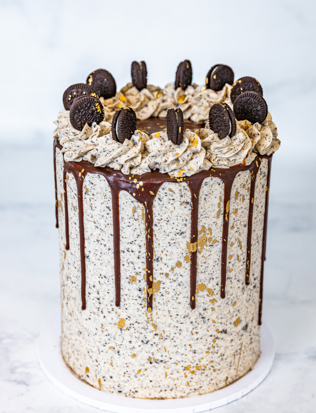 Cookies & Cream Cake