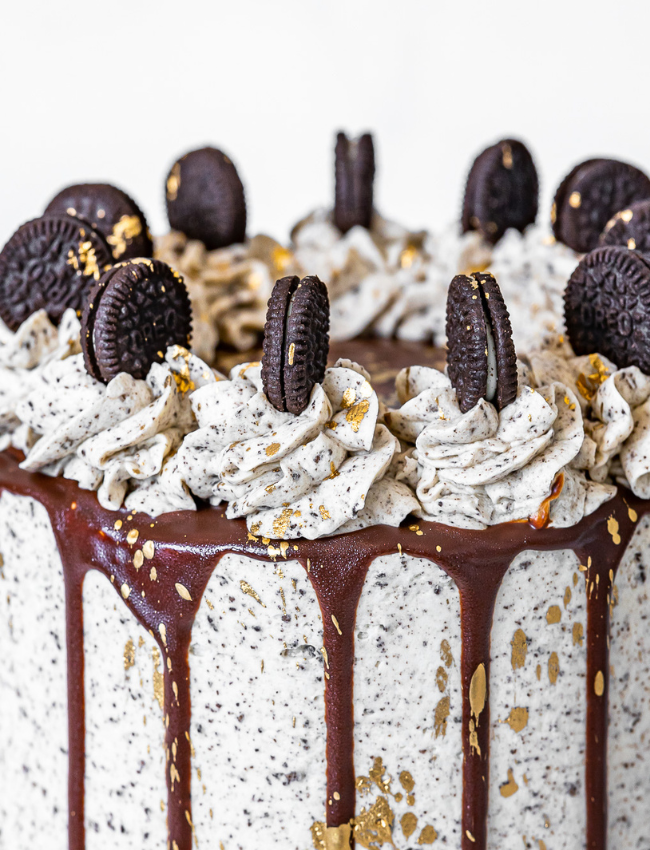 Cookies & Cream Cake