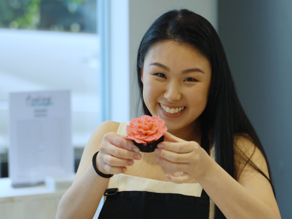 Buttercream Flower Cupcakes Class